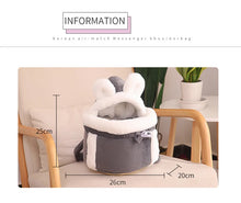 Lade das Bild in den Galerie-Viewer, Plush Winter Carrier Backpack for Small Pets
